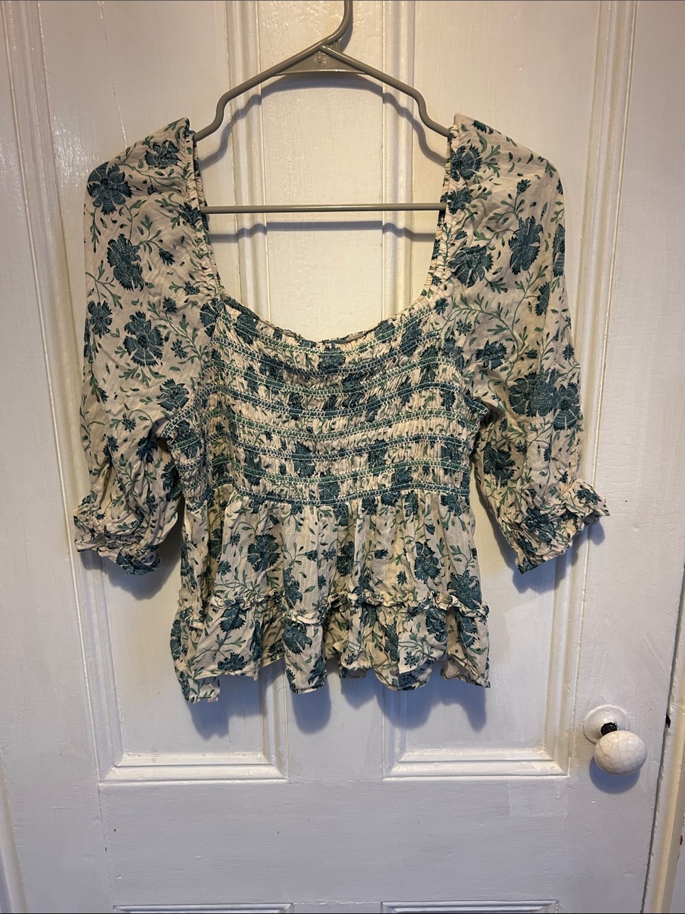 American Eagle Outfitters Cream Top with Green Floral Print